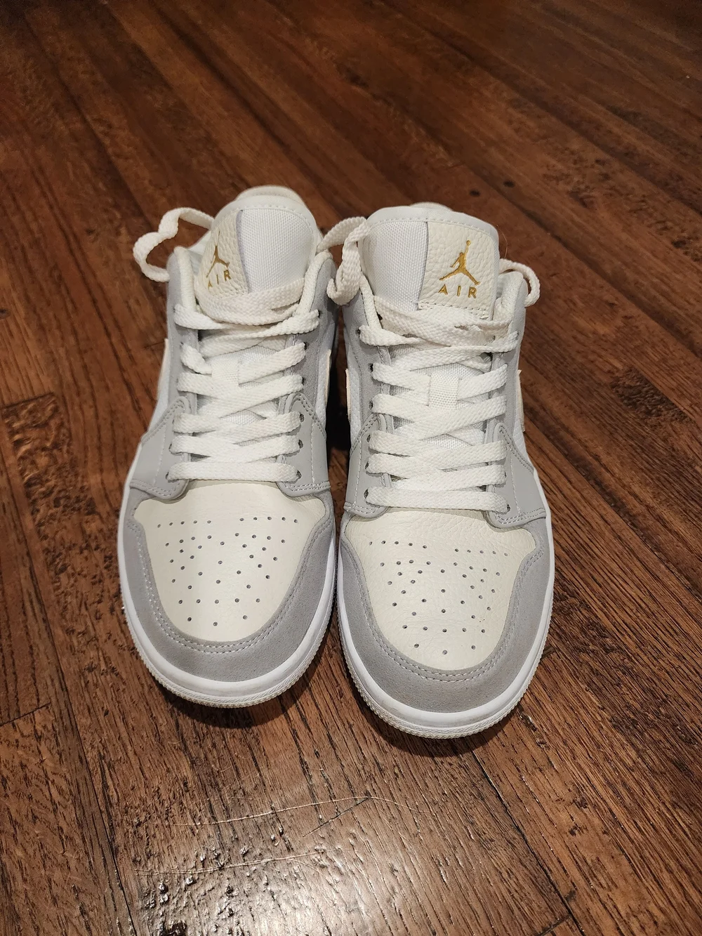 Nike Air Jordan 1 Low sneaker in the 'Paris' colorway